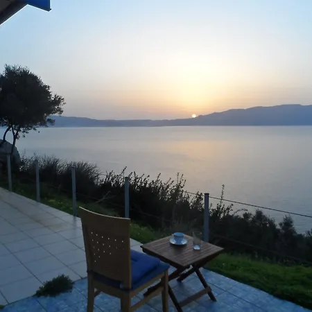 Holiday home Michalis Holiday Ravdhoukha